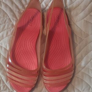 CROCS Women's Pink and Tan Isabella Huarache Jelly Flats Iconic Comfort